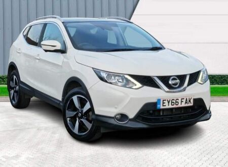 NISSAN QASHQAI 1.2 DIG-T N-Connecta XTRON 2WD Euro 6 (s/s) 5dr