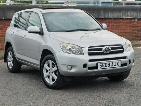 TOYOTA RAV4 2.0 XT-R 4WD 5dr