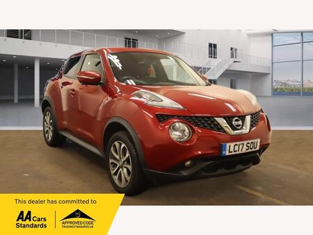 NISSAN JUKE 1.6 Tekna XTRON Euro 6 5dr