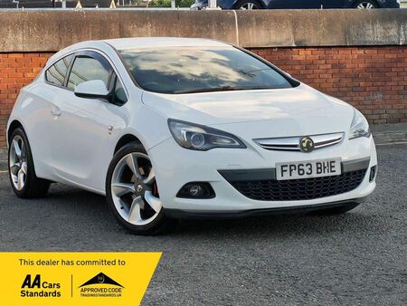 VAUXHALL ASTRA GTC 1.4T SRi Euro 5 (s/s) 3dr