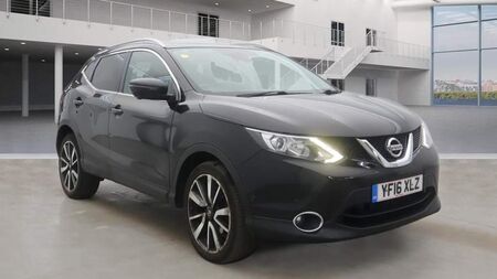 NISSAN QASHQAI 1.2 DIG-T Tekna XTRON 2WD Euro 6 (s/s) 5dr