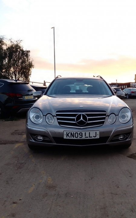 MERCEDES-BENZ E CLASS 2.1 E220 CDI Avantgarde 5dr