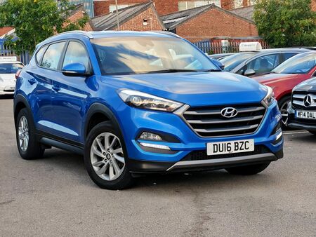 HYUNDAI TUCSON 1.7 CRDi Blue Drive SE Nav Euro 6 (s/s) 5dr