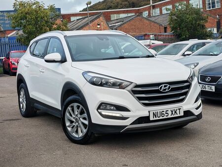 HYUNDAI TUCSON 1.7 CRDi Blue Drive SE Nav Euro 6 (s/s) 5dr